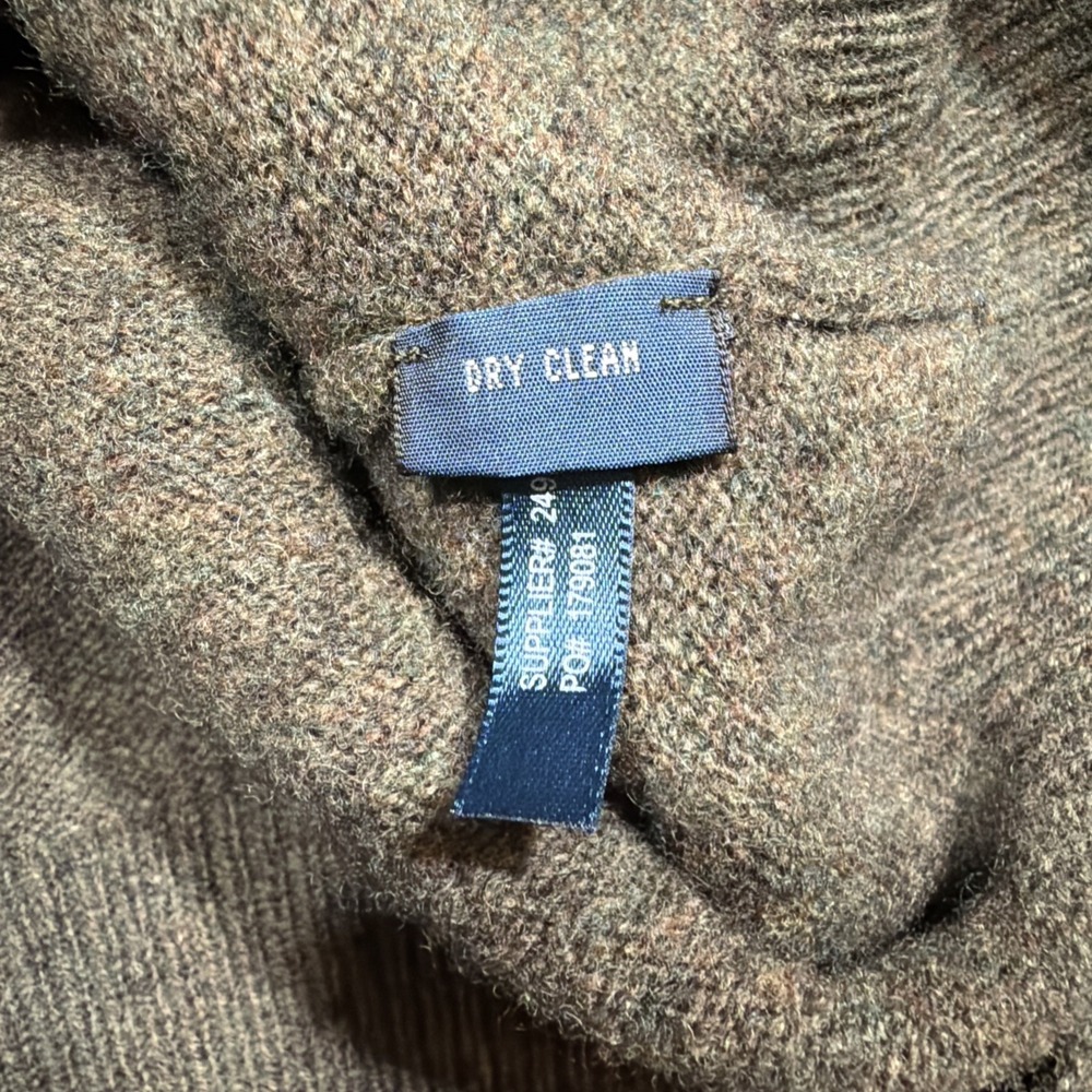 Polo Ralph Lauren Men's MEDIUM Sweater Green V-Neck Pullover Knit Lambswool - Picture 11 of 12